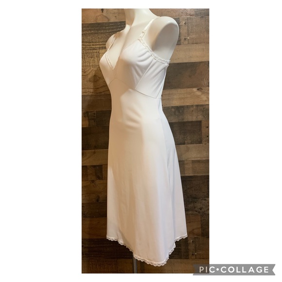 Vintage White Lacy Nylon Full Slip Dress Sz Small - Picture 6 of 13